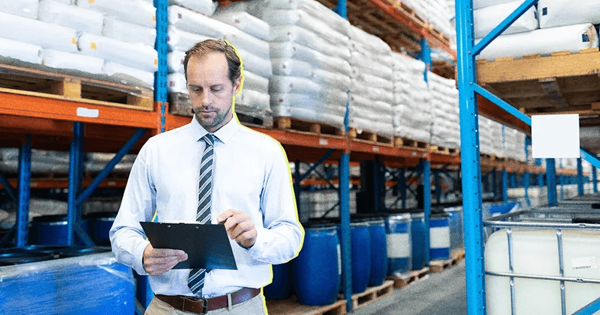 Manufacturing recruitment with AI technology and human insight teamwork